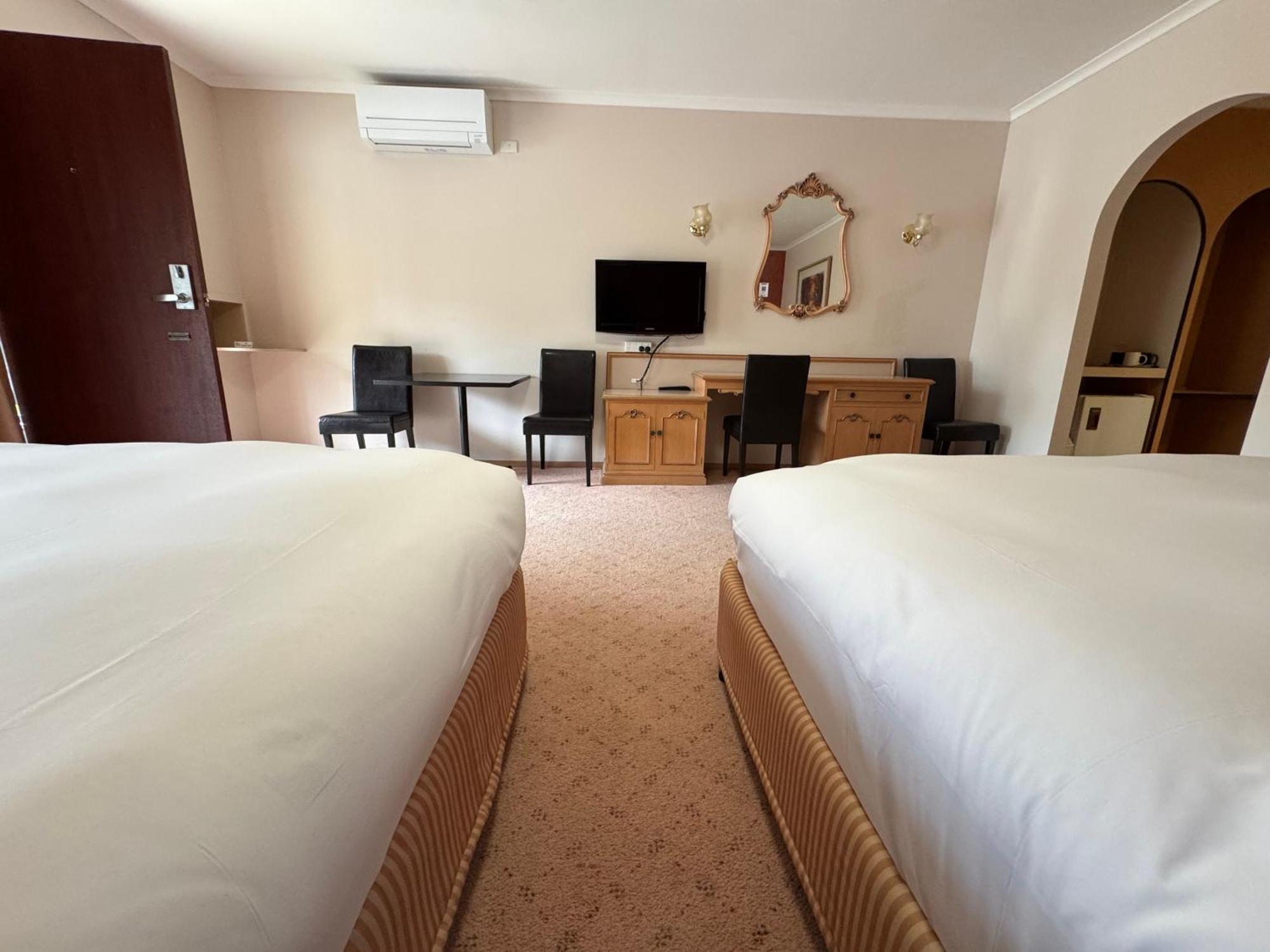 Golden Chain Country Plaza Motel Halls Gap Eksteriør billede